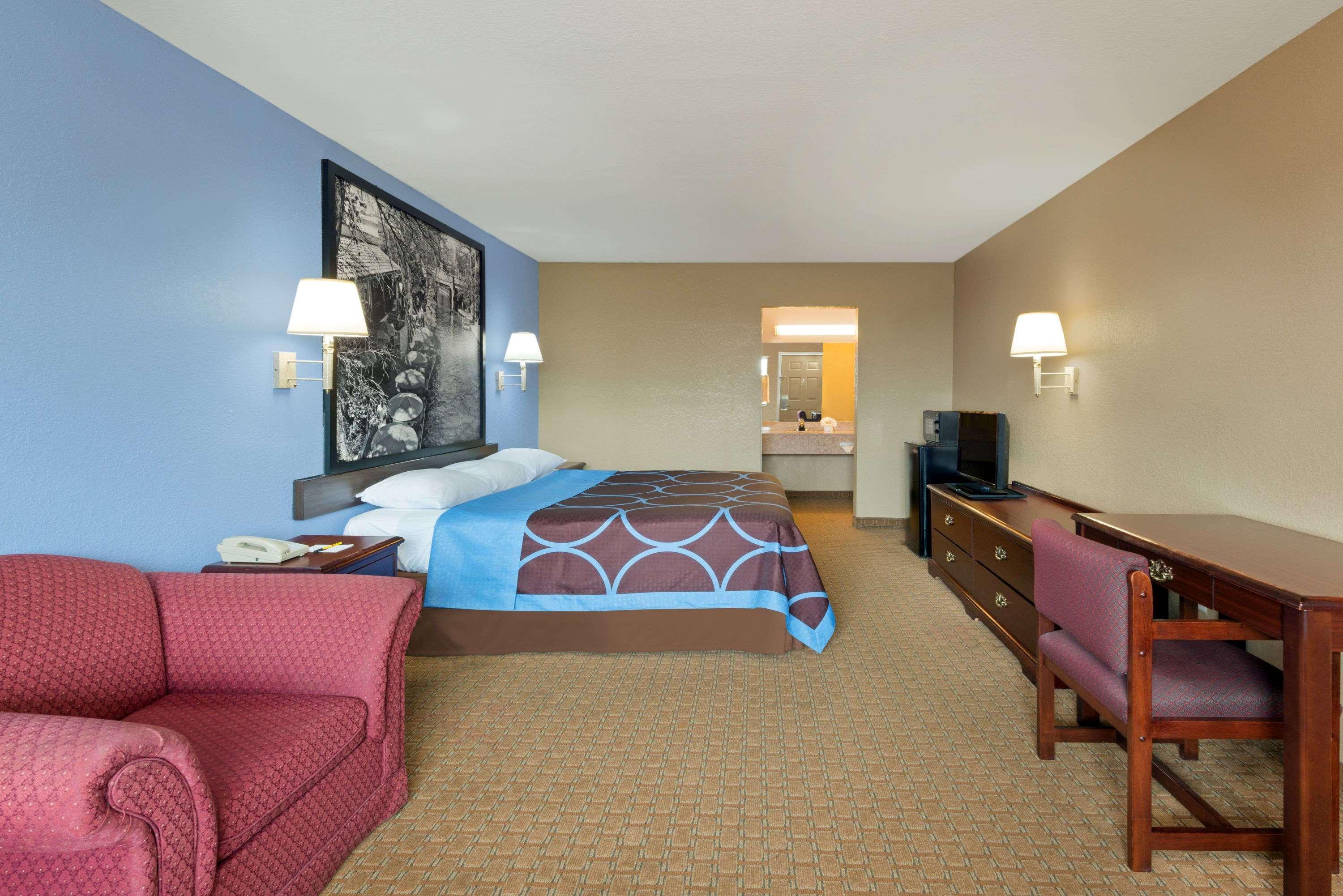 Super 8 By Wyndham San Antonio/Riverwalk Area Exterior foto